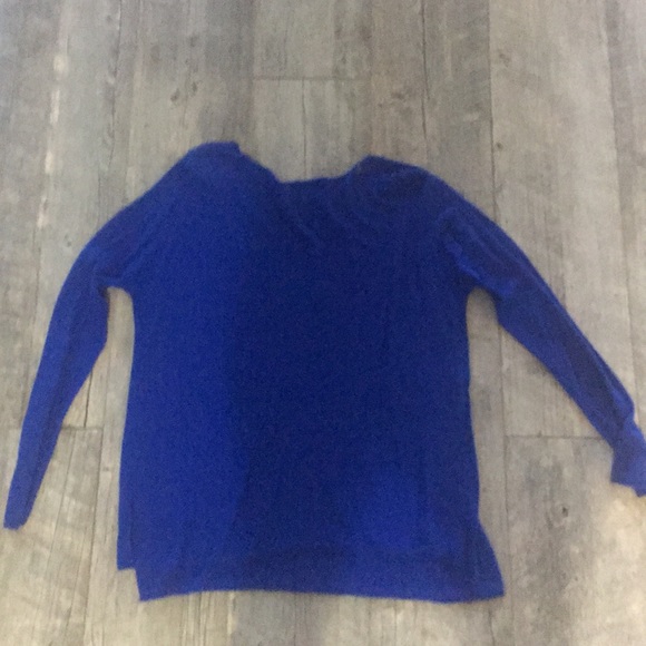 Sweater - Picture 2 of 2